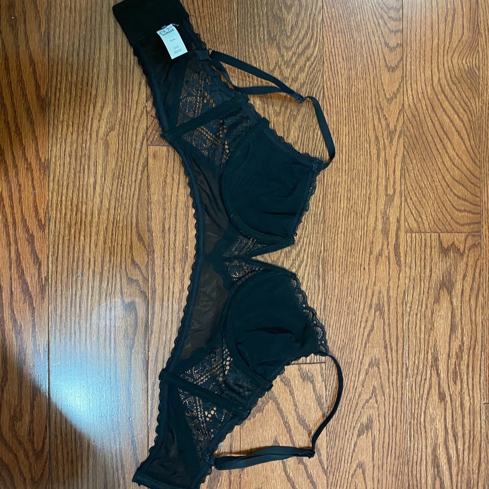 Garage Lace Bralette Top - Picture 4 of 7